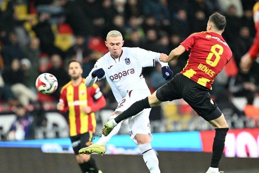 Trabzonsporun dev golcüsü Onuachuya övgü dolu sözler: Yeter ki doğru kullanın