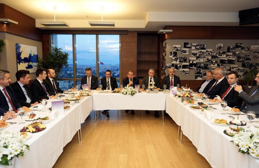 Galatasaray Başkanı Dursun Özbek en büyük hedeflerini açıkladı