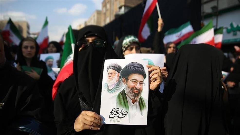 SON DAKİKA... Trumptan Hamaney açıklaması: Hayatta ama yaralı