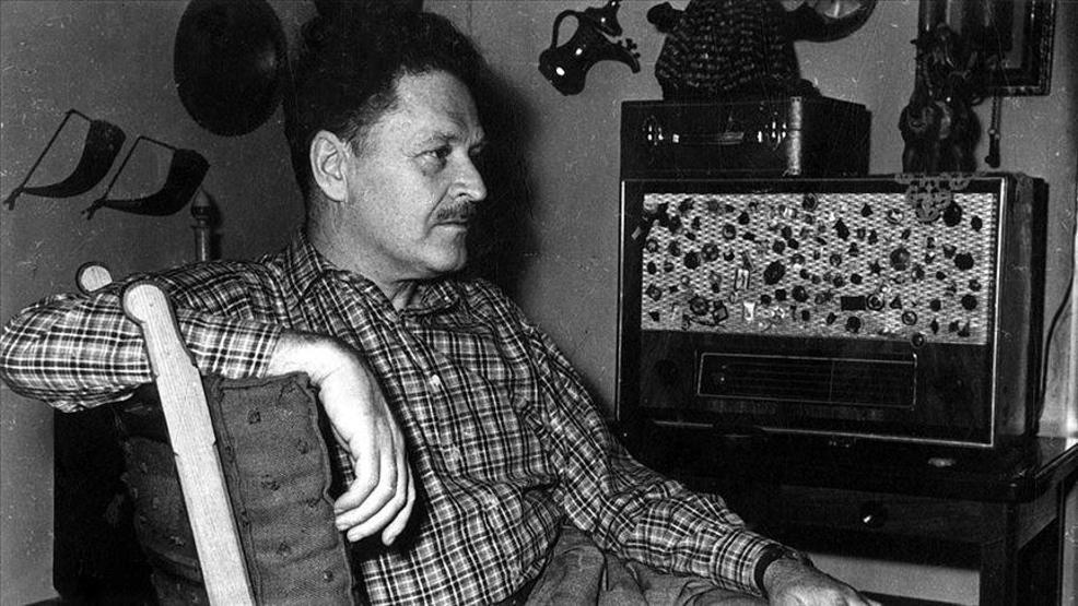 ORHAN KEMAL, KEMAL TAHİR’İ NEDEN DÖVMEYE KALKTI Nazım Hikmet ve Münevver Andaç kavganın neresinde
