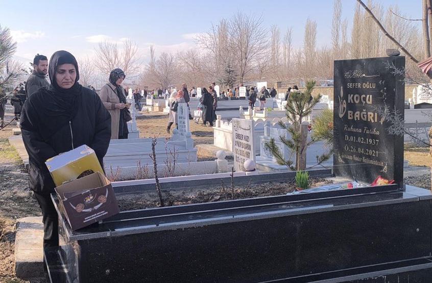 Iğdırda ölüler bayramı geleneği bu yıl da gerçekleştirildi