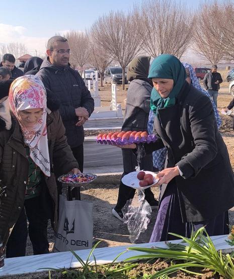 Iğdırda ölüler bayramı geleneği bu yıl da gerçekleştirildi