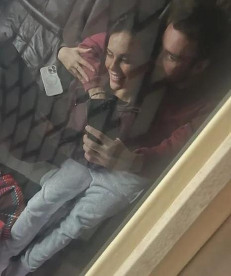 Murat Dalkılıç ve Özgü Kaya’dan romantik paylaşım Aşkları tam gaz devam ediyor