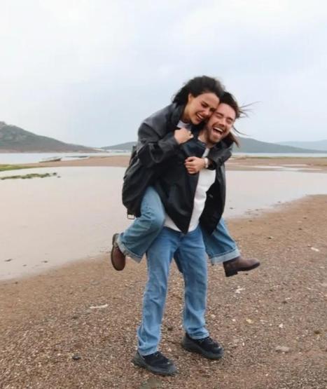 Murat Dalkılıç ve Özgü Kaya’dan romantik paylaşım Aşkları tam gaz devam ediyor