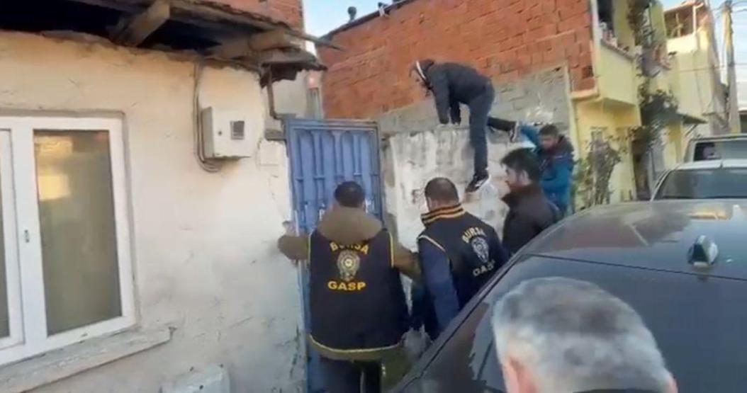 Alman sevgilisinden çocuğu 7 yıl boyunca kaçırdı: Harabe evde bulundu