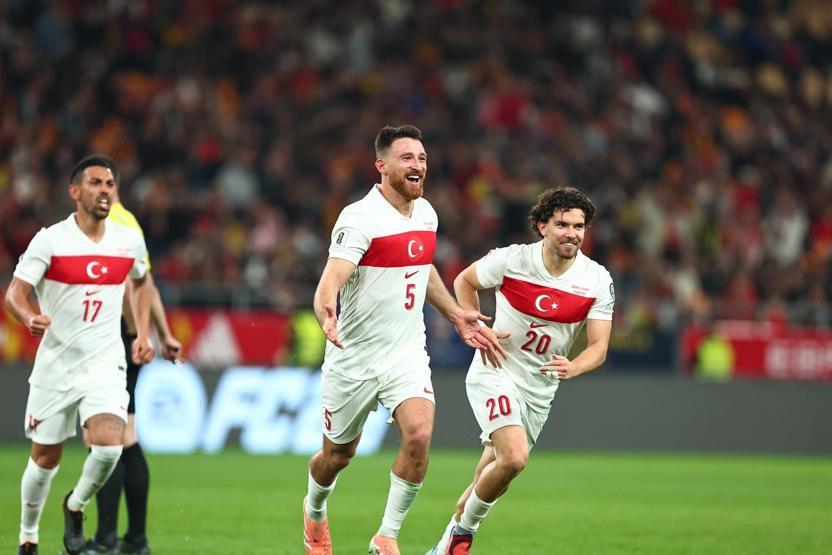 Milli futbolcu Beşiktaş yolunda Ayrılık açıklandı...