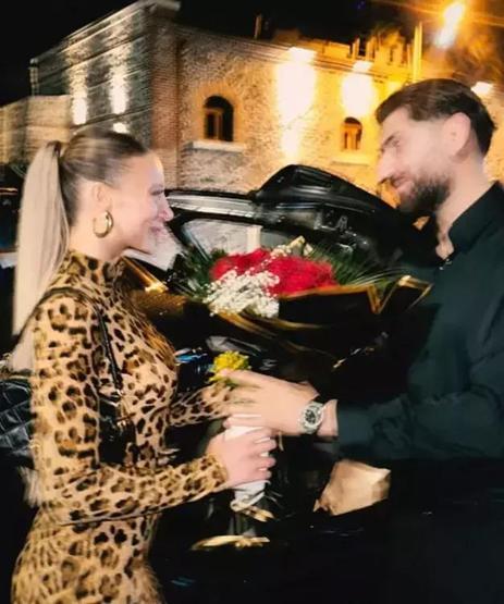 Aleyna Kalaycıoğlu ve Rapçi Canbay Ayrıldı, Mutluluk Pozları Silindi Aleyna Kalaycıoğlundan Ayrılık Açıklaması