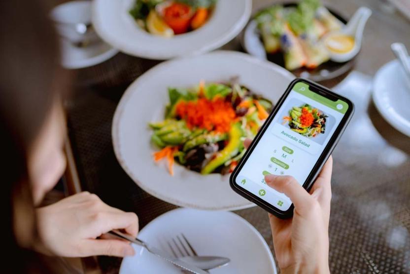 Beslenme Uzmanlarının Uyardığı Tehlike: Yapay Zekâ Diyetleri Ergenlerde Gelişimi Tehdit Ediyor