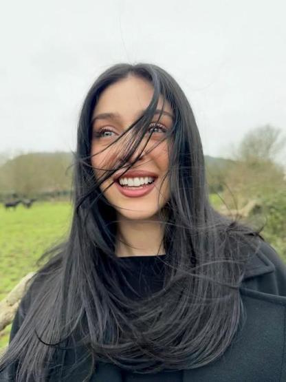 SANAL MEDYAYI SALLADI Güller ve Günahların Zeynepi Cemre Baysel paylaştı Cem Bölükbaşı kayıtsız kalamadı