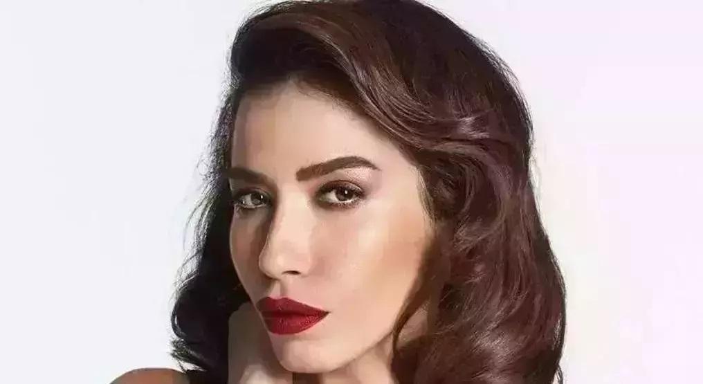 Demet Akalının zayıflama sırrı Ünlü isimleri hedef aldı: Kimseye inanmayın