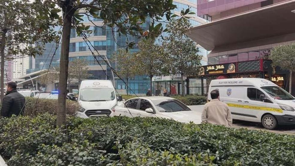 Yapımcı Erol Köse 16. kattan düşerek hayatını kaybetti Evinde not bulundu