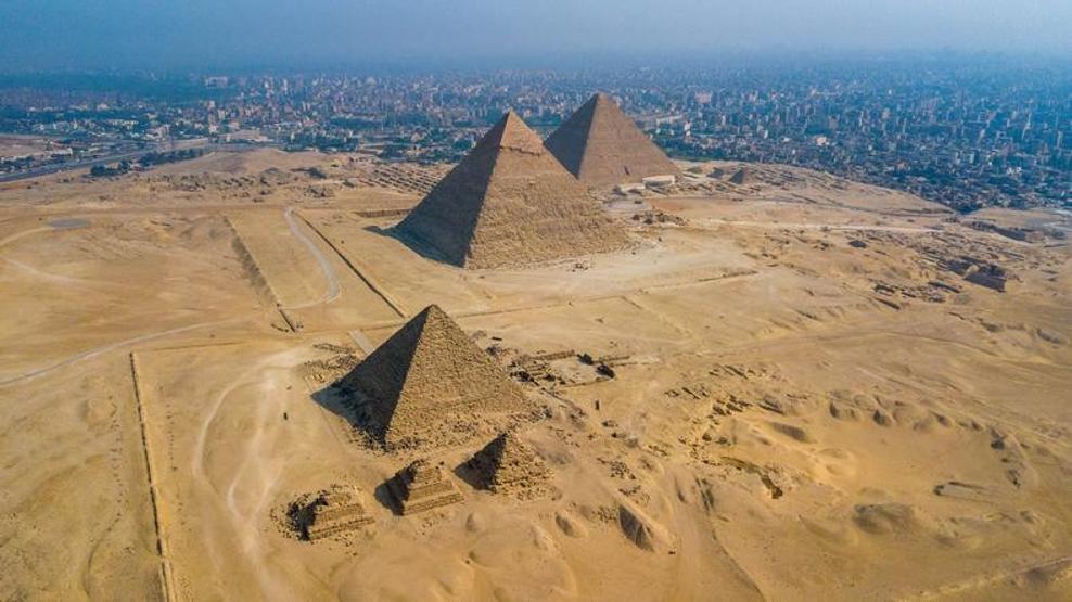 Giza piramitlerinin benzeri Antarktika’da mı
