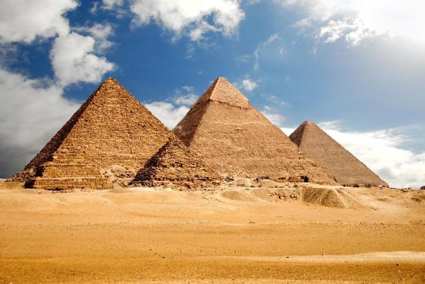 Giza piramitlerinin benzeri Antarktika’da mı