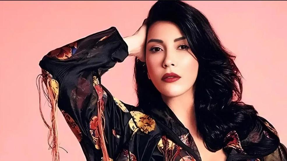 Hande Yener’den Erol Köse mesajı: “Hep orta yolu bulduk”