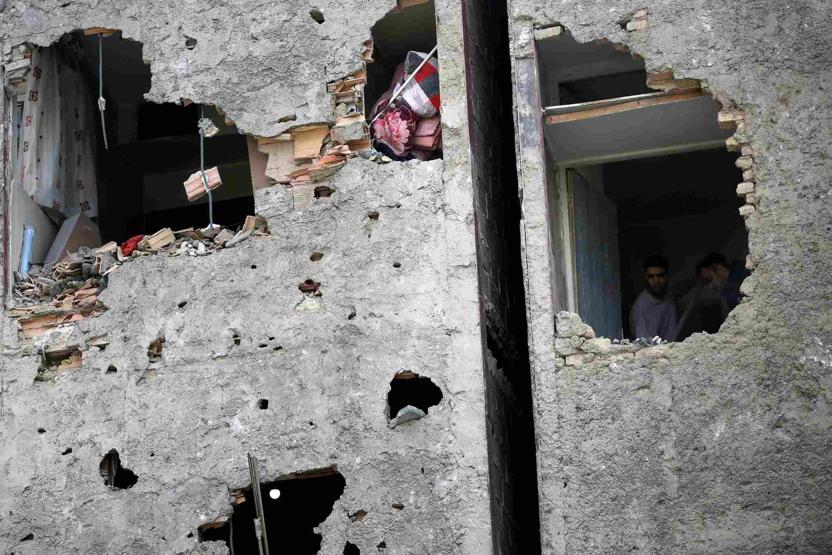 İranda Rey kentine gece yarısı füze: Afganistan uyruklu 5 kişi hayatını kaybetti