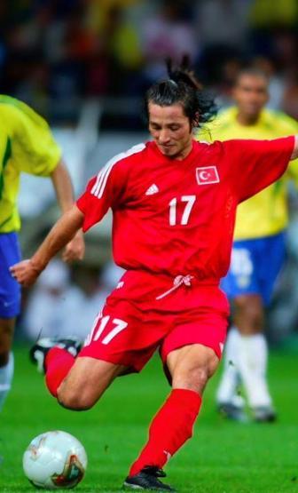 Kosova - Türkiye Maçı Öncesi İlhan Mansızdan Milli Takıma Bomba Destek 2002 Dünya Kupasına Götürdü: HAYDİ BİZİM ÇOCUKLAR