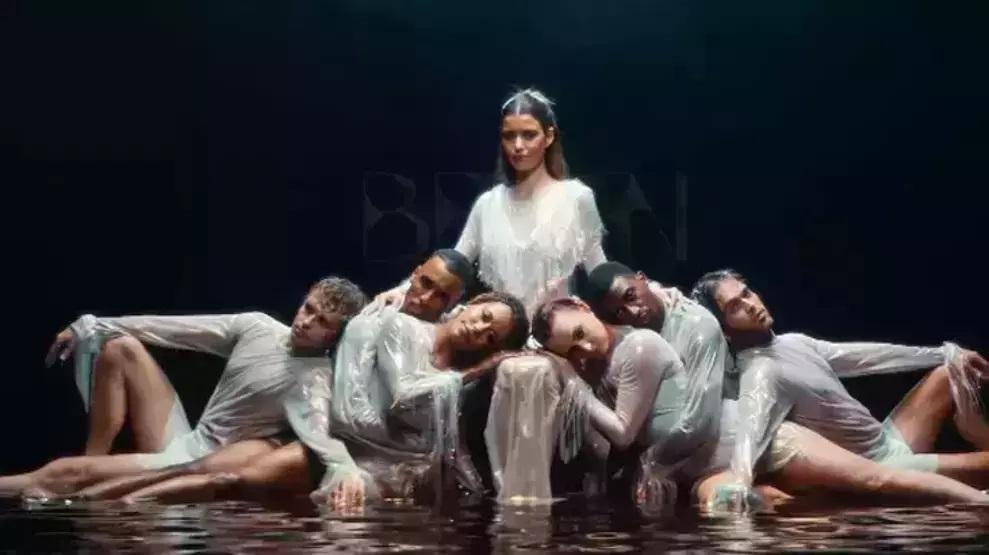 Aşk-ı Memnunun Firdevsiydi Nebahat Çehre Sizinle konuşmuyorum diyerek tepki gösterdi: Berbattı