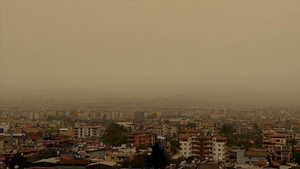 Dikkat Meteorolojiden uyarı üstüne uyarı: Kuvvetli geliyor Sağanak, fırtına, toz taşınımı
