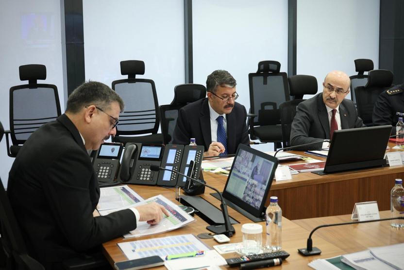 İçişleri Bakanı Çiftçiden valilerle güvenlik toplantısı