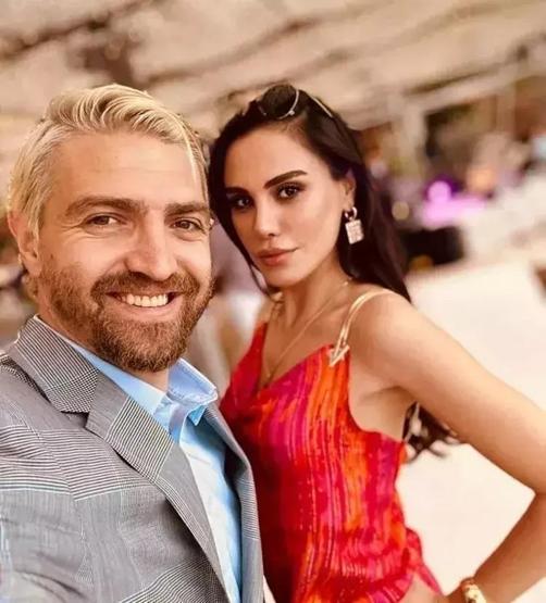 Şükran Ovalıdan Eşi Caner Erkinle İlgili Şaşırtan İtiraf: Genç Kızlığım Söndü Resmen