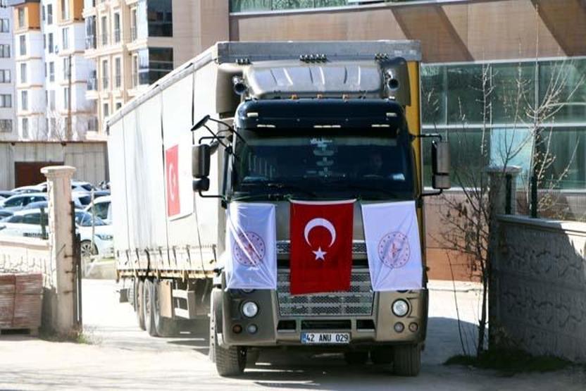 Türkiyeden İrana tıbbi malzeme yardımı: Vandan yola çıktı