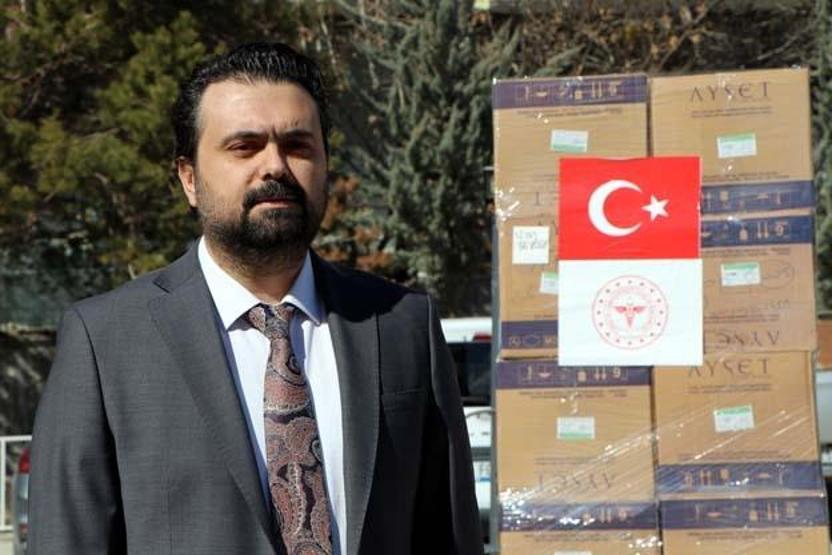 Türkiyeden İrana tıbbi malzeme yardımı: Vandan yola çıktı