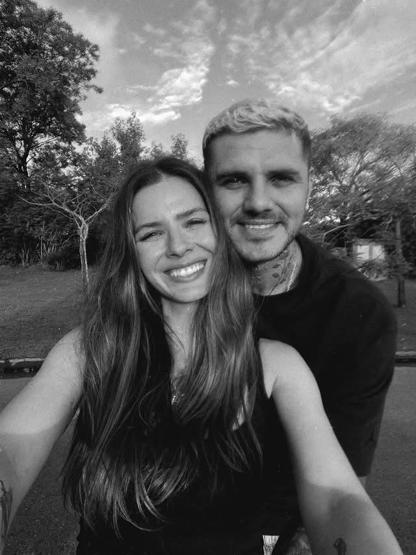 Galatasarayın yıldızı Mauro Icardi ile China Suarez aşka geldi ‘KREDİN HİÇ BİTMEZ ASLANIM’