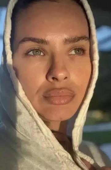 Icardi’den romantizm fırtınası China Suarez ile siyah-beyaz aşk pozuna beğeni yağdı