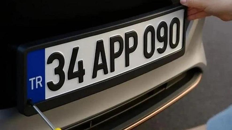 APP PLAKA İLE İLGİLİ YENİ KARAR APP Plaka değişimi ücretsiz mi Resmi Gazetede yayımlandı