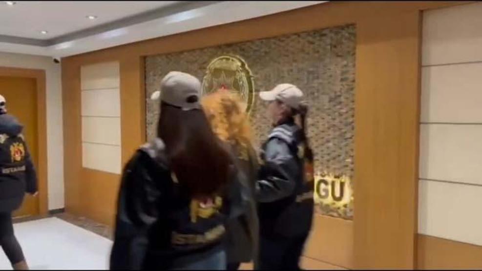 Konsolosluk çatışmasında alaycı video çekmişlerdi: Şüpheliler adliyeye sevk edildi