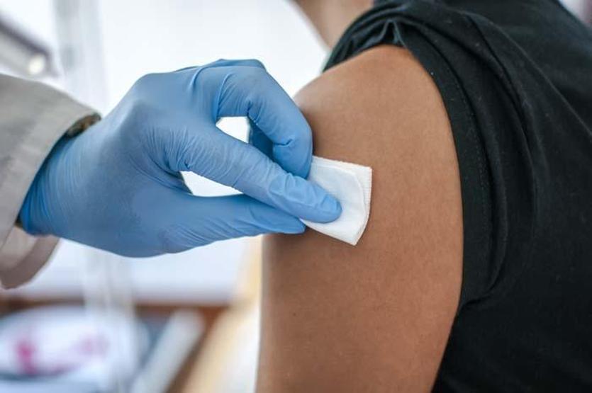Menenjitin Gizli İşaretlerine Dikkat Cam Bardak Testi ile Hayat Kurtarılabilir: Menenjitte Kritik Belirtiyi Kaçırmayın