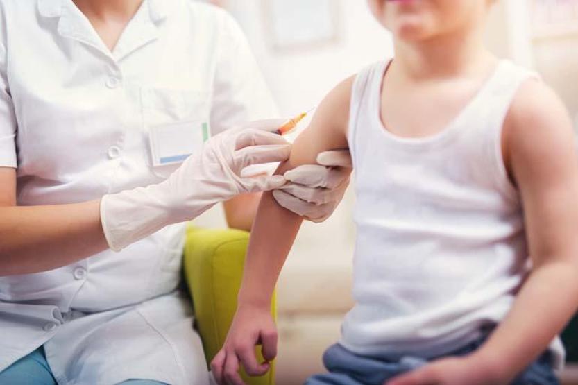 Menenjitin Gizli İşaretlerine Dikkat Cam Bardak Testi ile Hayat Kurtarılabilir: Menenjitte Kritik Belirtiyi Kaçırmayın