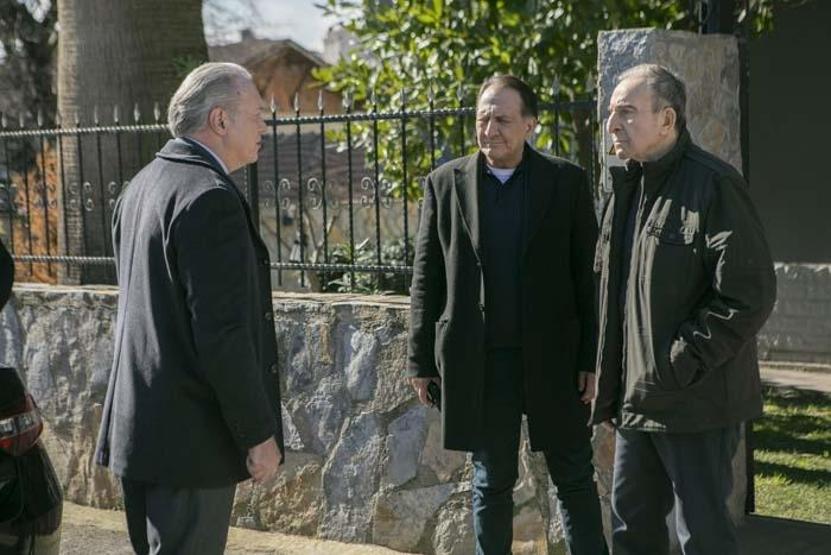 Murat Serezli, Arka Sokaklara Çok Yakıştı Ünlü Oyuncuya Övgü Yağdı