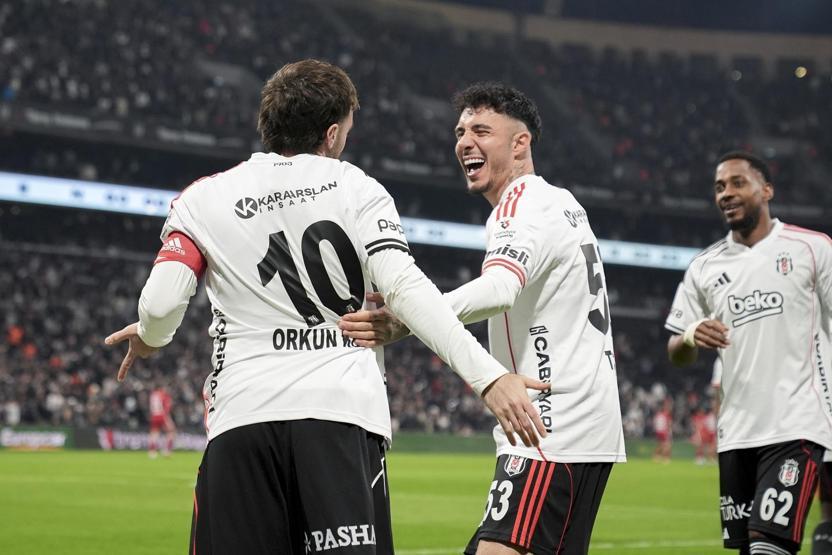 Beşiktaşın kaptanı Orkun Kökçü, Antalyaspor maçına damga vurdu