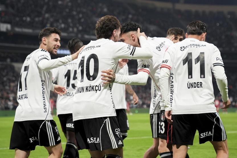 Beşiktaşın kaptanı Orkun Kökçü, Antalyaspor maçına damga vurdu