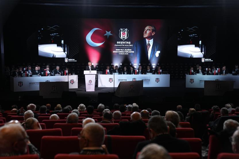 Beşiktaş Başkanı Serdal Adalıdan, Divan Kurulunda dikkat çeken açıklamalar
