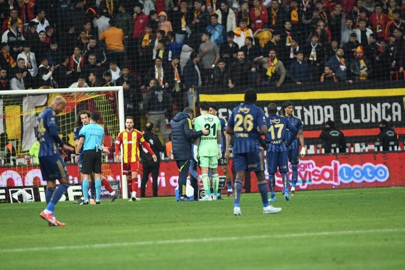 Fırat Aydınus, Kayserispor-Fenerbahçe maçındaki kafa atma pozisyonunu yorumladı