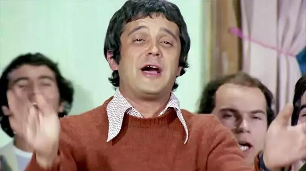 Halit Akçatepenin Kızı Ebru Akçatepe Bozatlıdan Samimi Açıklamalar: Yeşilçamın Sırları Babamla Birlikte Gitti