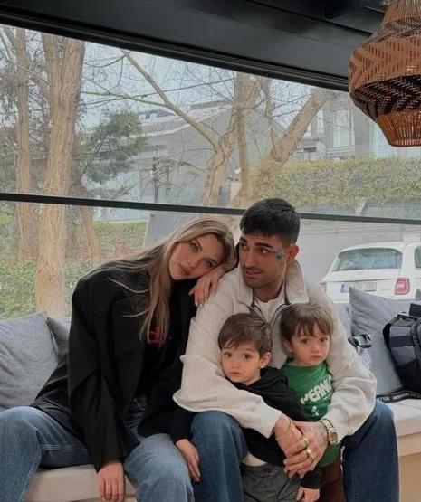 ‘Bu Ana Hep Hasret Kalacağım’… Yasemin Şefkatli’nin İkizleriyle Paylaştığı Kareler Takipçilerini Duygulandırdı