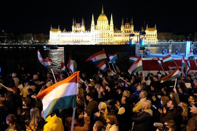 Macaristanda 16 yıllık Orban dönemi sona erdi Seçimi kazanan Peter Magyar kimdir İlk rotalarından biri Brüksel...