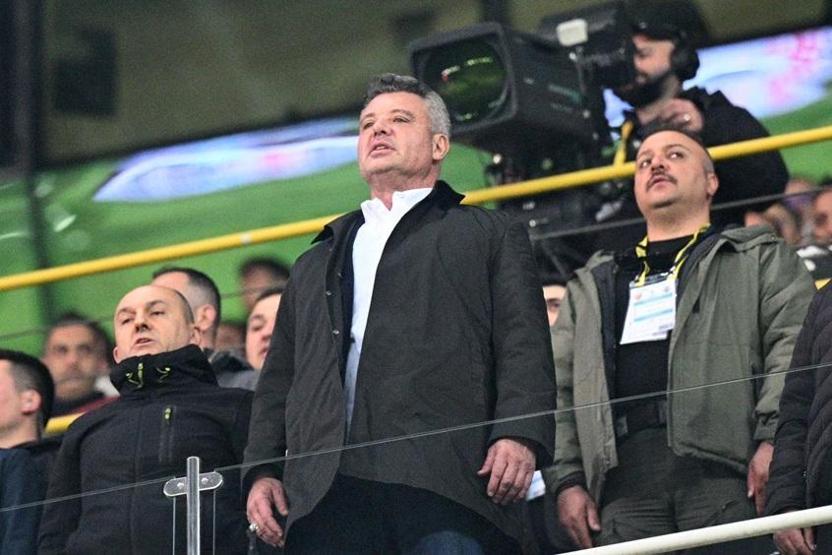 Fenerbahçede yönetim şampiyonluğa kitlendi Özel prim belirlendi...