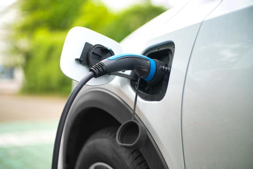 Çin yavaşladı, Avrupa coştu Yakıt krizi elektrikli araçları uçurdu
