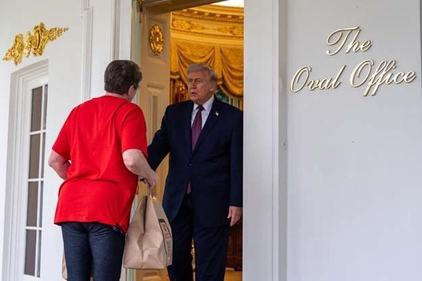 Kurye şovunda Amerikan Trajedisi: Trumpı zora sokacak dram