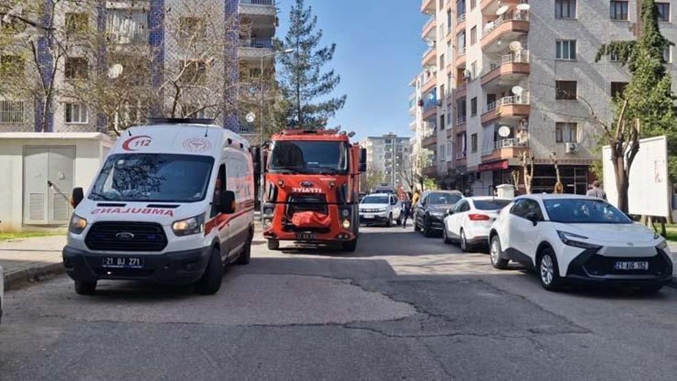 Diyarbakırda yangın: 5 kişi dumandan etkilendi