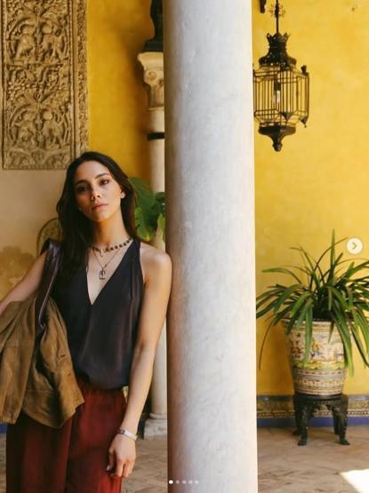 Uzak Şehirin Zerrini Dilin Döğerden yeni pozlar