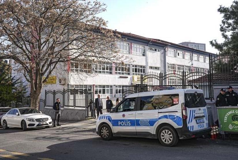 Türkiye Şanlıurfa ve Kahramanmaraştaki olayları konuşuyor Okul önlerinde yeni tedbir