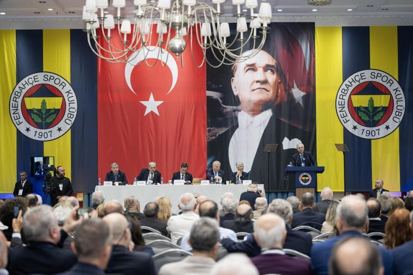 Fenerbahçede Aziz Yıldırımdan transferlere tepki: Bu Sidiki Cherifi kim aldı ya
