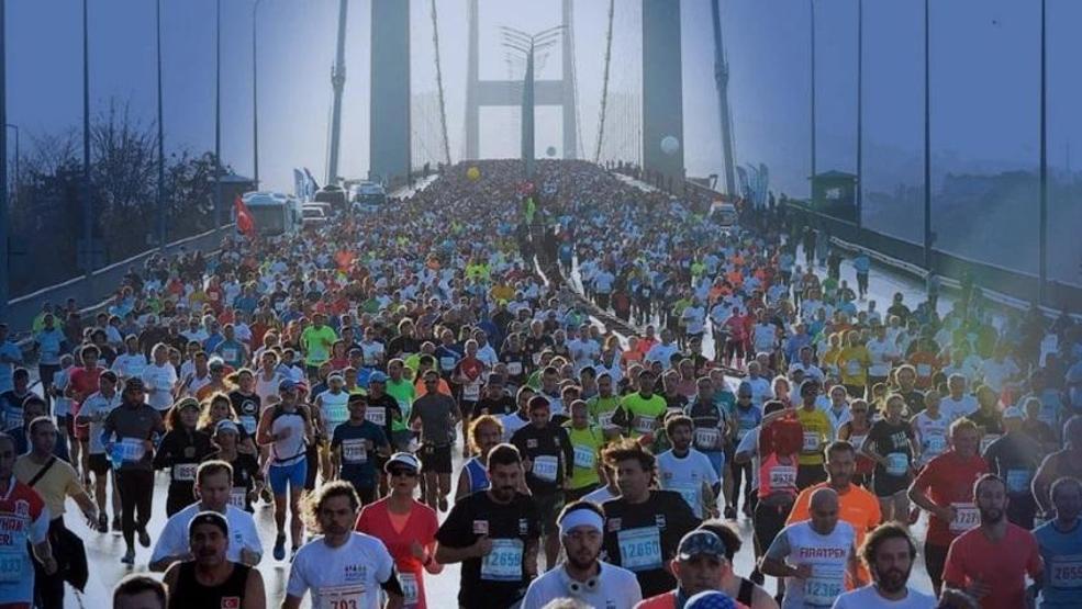 19 NİSAN İSTANBUL YARI MARATONU SAATLERİ: İstanbul Yarı Maratonu kaçta bitiyor İstanbul’da trafiğe kapalı yollar hangileri