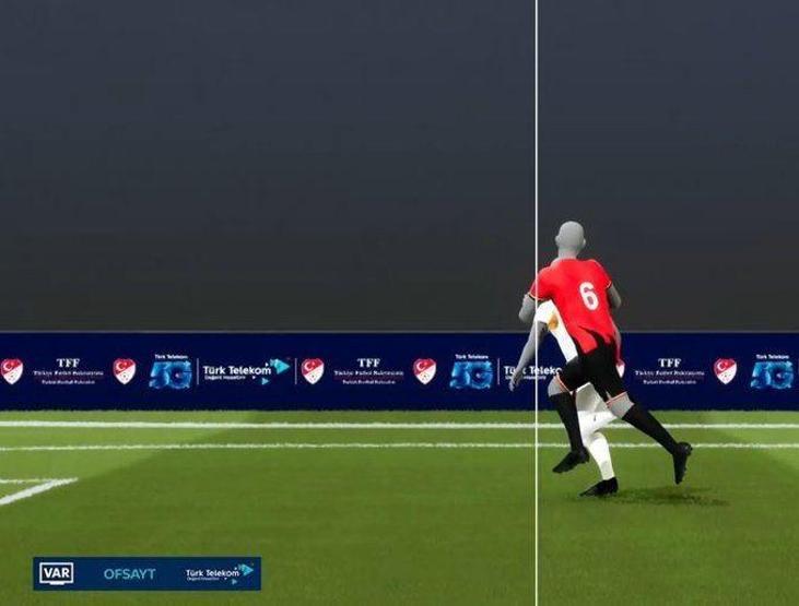 Fırat Aydınus, Galatasarayın iptal edilen golünü inceledi