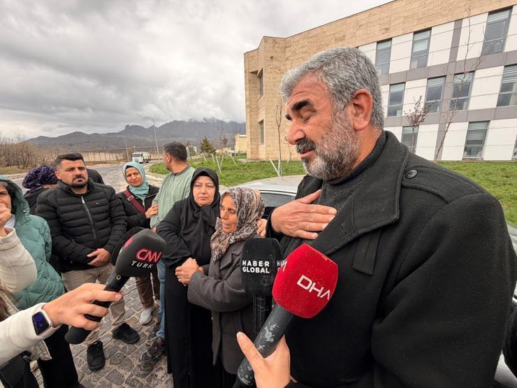 Rojin Kabaiş’in babasından Tunceli’de Doku ailesine destek ziyareti